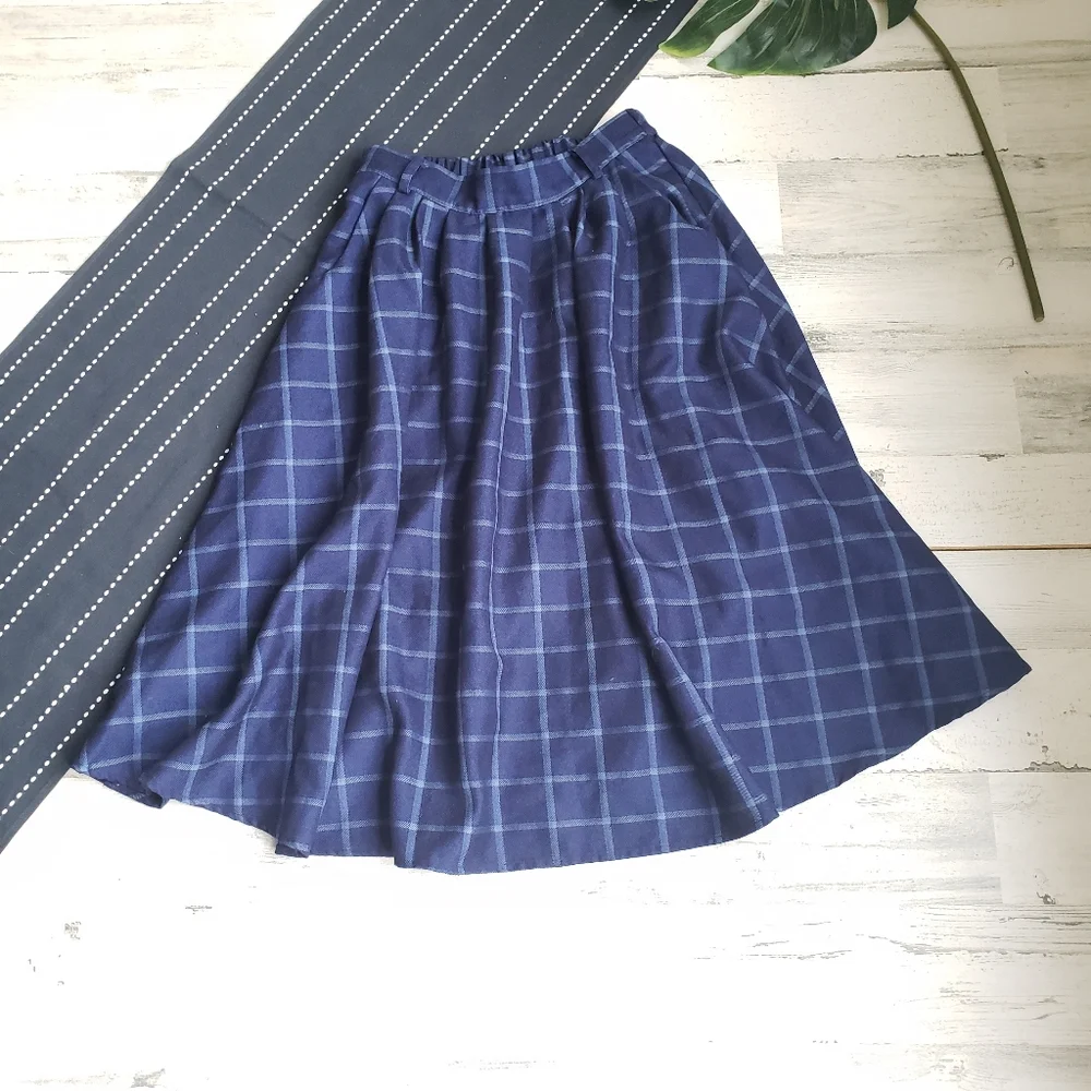 Modcloth| Breathtaking Tiger Lilies Midi Skirt Tartan Navy Plaid Size Small - Picture 1 of 9